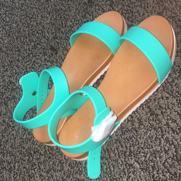 🆕 mint sandals - Picture 1 of 2